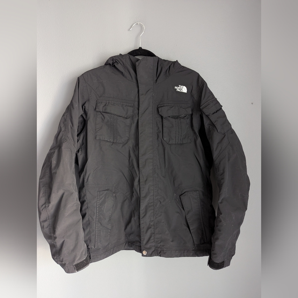 The North Face women's black jacket size XL 23x33 x26